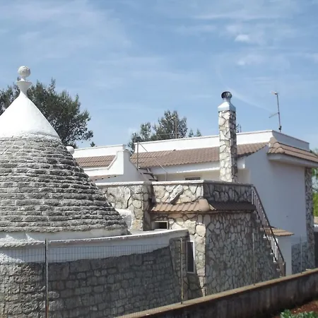 לינה וארוחת בוקר La Cutizza 4*