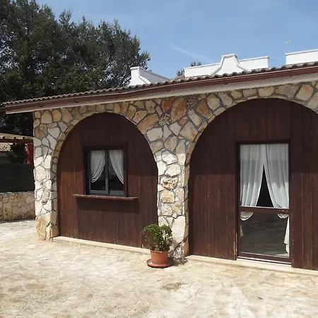 La Cutizza לינה וארוחת בוקר מרטינה פרנקה