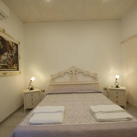 לינה וארוחת בוקר La Cutizza מרטינה פרנקה