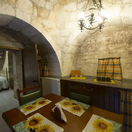 לינה וארוחת בוקר La Cutizza